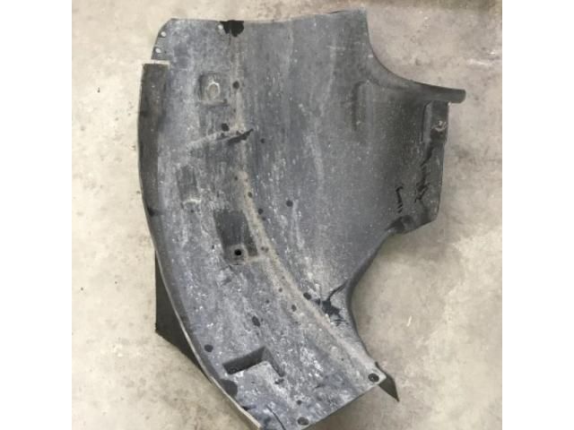 bontott MERCEDES-BENZ GL-CLASS Bal első Dobbetét (Kerékjárati, Műanyag)