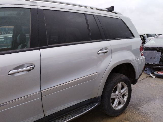 bontott MERCEDES-BENZ GL-CLASS Bal hátsó Ajtó (Üres lemez)