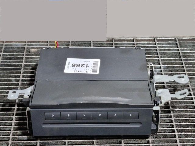 bontott MERCEDES-BENZ GL-CLASS CD / DVD Tár