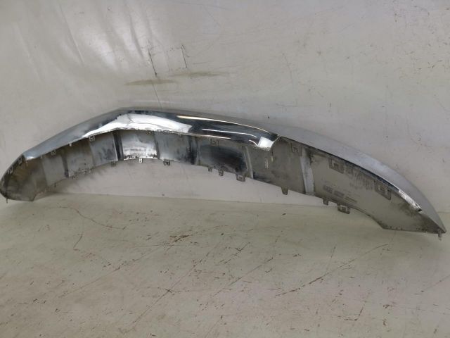 bontott MERCEDES-BENZ GL-CLASS Első Lökhárító Díszléc