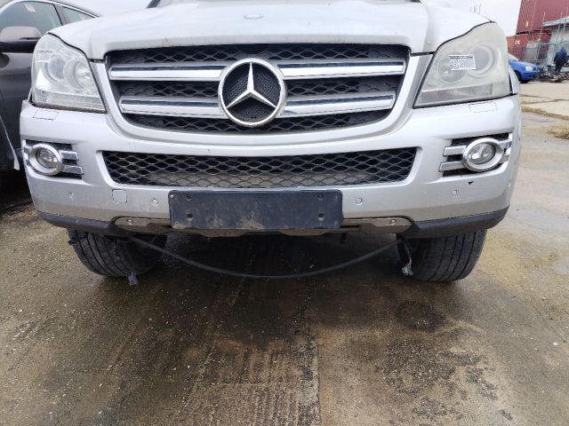 bontott MERCEDES-BENZ GL-CLASS Első Lökhárító (Részeivel)