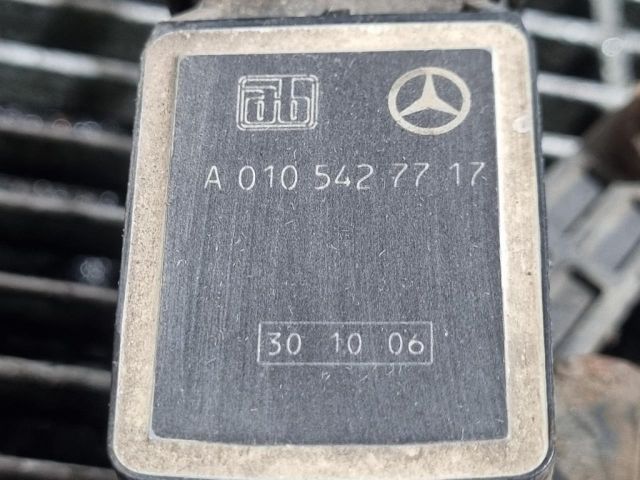 bontott MERCEDES-BENZ GL-CLASS Első Xenon Szintszabályzó Jeladó