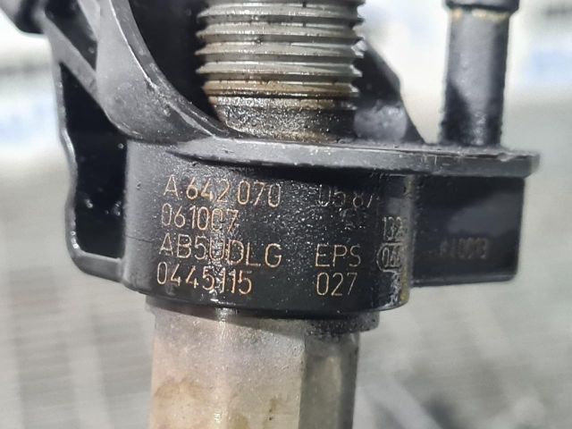 bontott MERCEDES-BENZ GL-CLASS Porlasztó (1 db)