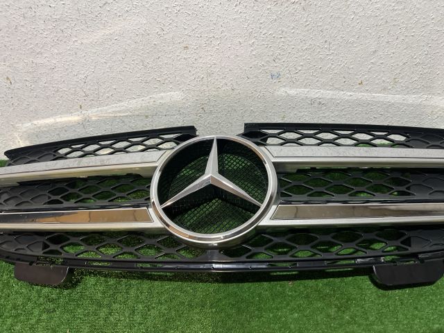 bontott MERCEDES-BENZ GL-CLASS Hűtőrács