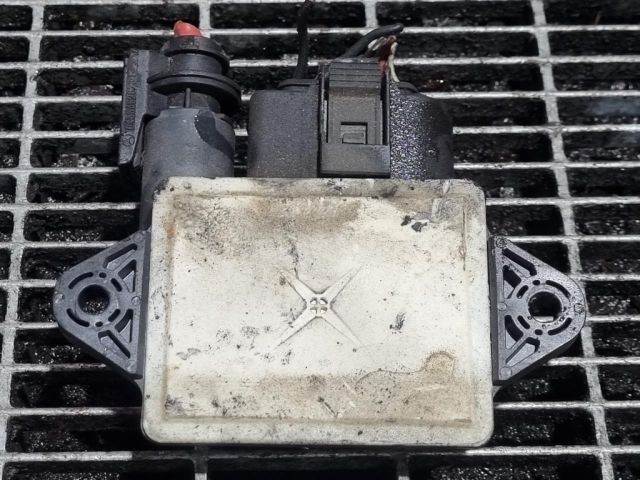 bontott MERCEDES-BENZ GL-CLASS Izzító Relé