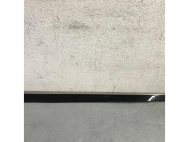 bontott MERCEDES-BENZ GL-CLASS Jobb első Ajtó Díszléc