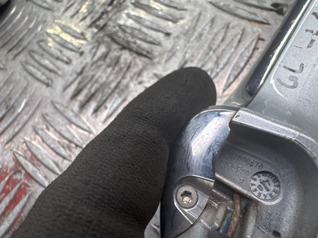 bontott MERCEDES-BENZ GL-CLASS Jobb első Külső Kilincs