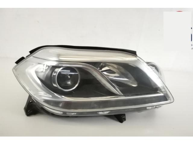 bontott MERCEDES-BENZ GL-CLASS Jobb Fényszóró