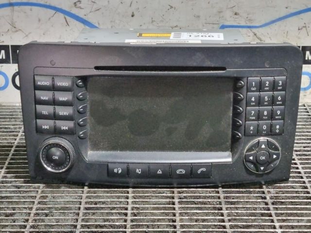 bontott MERCEDES-BENZ GL-CLASS Navigációs Fejegység