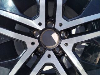 bontott MERCEDES-BENZ GLA Alufelni (1 db)