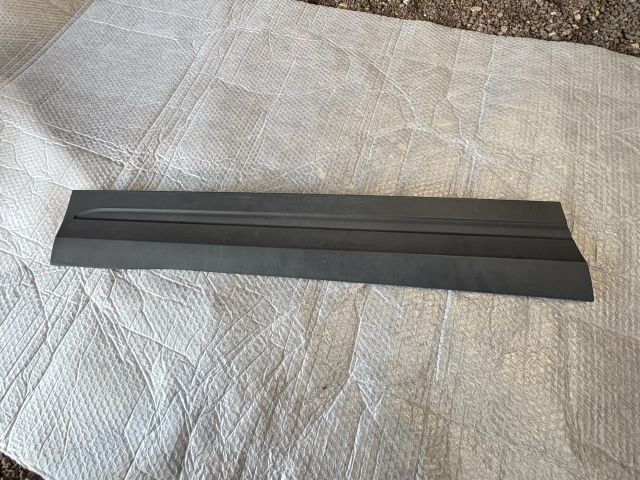 bontott MERCEDES-BENZ GLA Bal első Ajtó Díszléc