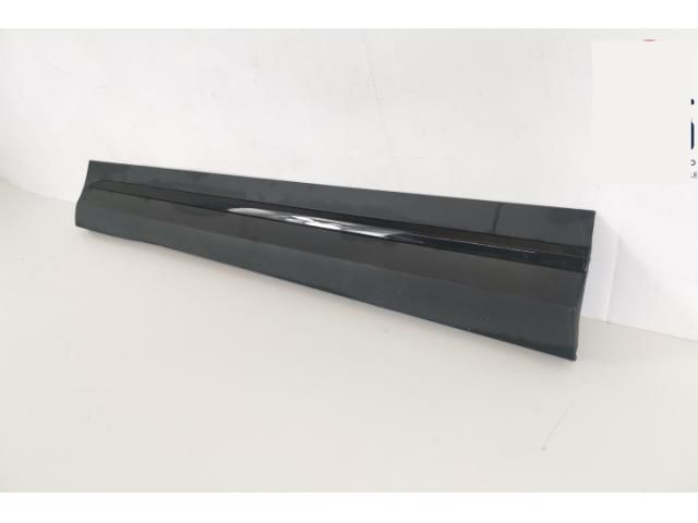 bontott MERCEDES-BENZ GLA Bal első Ajtó Díszléc