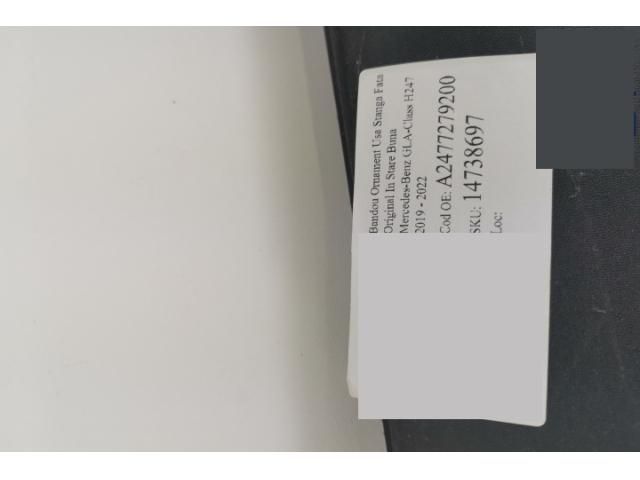 bontott MERCEDES-BENZ GLA Bal első Ajtó Díszléc