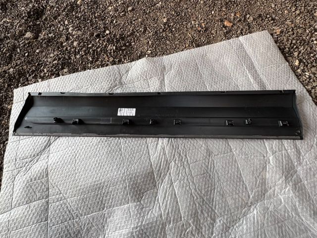 bontott MERCEDES-BENZ GLA Bal első Ajtó Díszléc