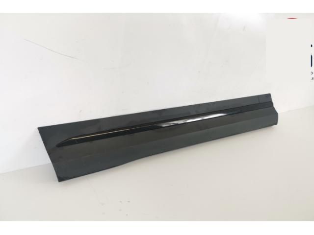 bontott MERCEDES-BENZ GLA Bal első Ajtó Díszléc