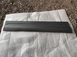 bontott MERCEDES-BENZ GLA Bal első Ajtó Díszléc