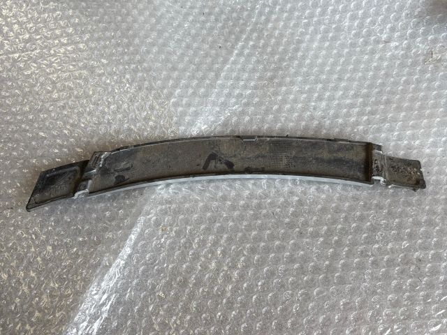 bontott MERCEDES-BENZ GLA Bal első Lökhárító Díszléc