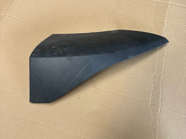 bontott MERCEDES-BENZ GLA Bal első Lökhárító Sarok