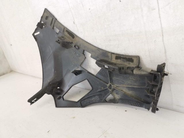 bontott MERCEDES-BENZ GLA Bal első Lökhárító Tartó (Műanyag)