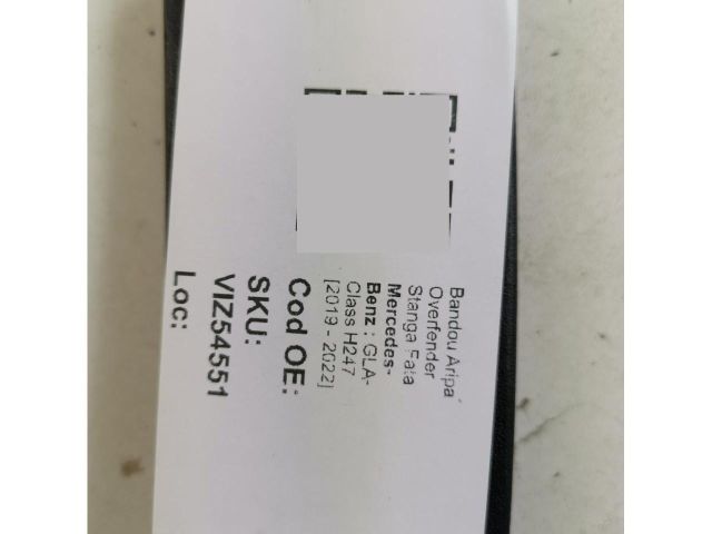 bontott MERCEDES-BENZ GLA Bal első Sárvédő Díszléc