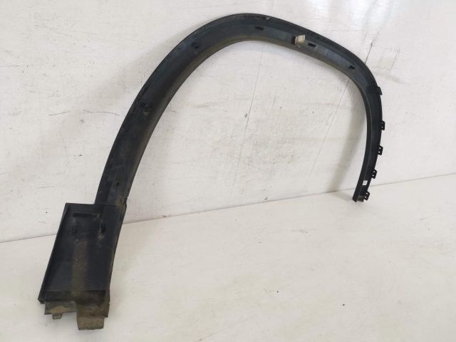 bontott MERCEDES-BENZ GLA Bal első Sárvédő Díszléc