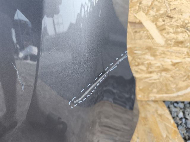 bontott MERCEDES-BENZ GLA Bal első Sárvédő