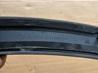 bontott MERCEDES-BENZ GLA Bal hátsó Ajtó Díszléc