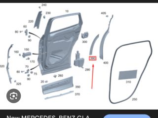 bontott MERCEDES-BENZ GLA Bal hátsó Ajtó Díszléc