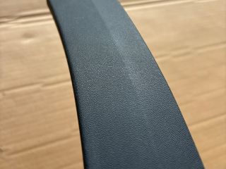 bontott MERCEDES-BENZ GLA Bal hátsó Ajtó Díszléc