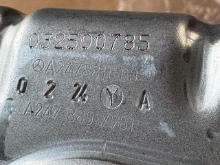 bontott MERCEDES-BENZ GLA Bal Sárvédő Oldaltartó