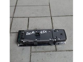 bontott MERCEDES-BENZ GLA-CLASS Ablakemelő Kapcsoló Négyes / Kettes