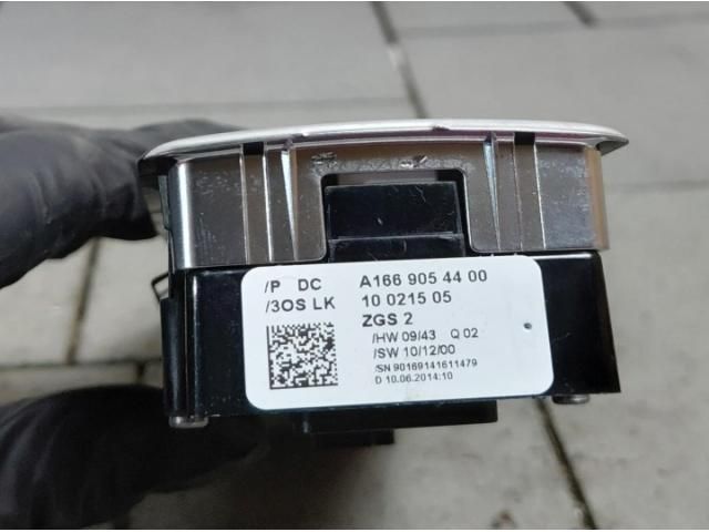 bontott MERCEDES-BENZ GLA-CLASS Ablakemelő Kapcsoló Négyes / Kettes