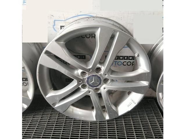 bontott MERCEDES-BENZ GLA-CLASS Alufelni Szett