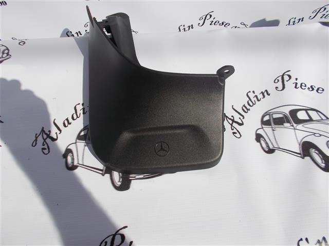 bontott MERCEDES-BENZ GLA-CLASS Bal első Dobbetét (Kerékjárati, Műanyag)