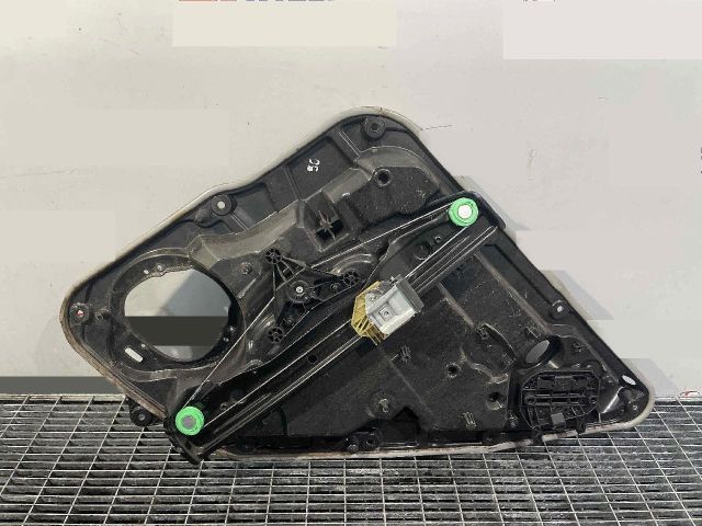 bontott MERCEDES-BENZ GLA-CLASS Bal hátsó Ablakemelő Szerkezet (Elektromos)