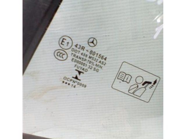 bontott MERCEDES-BENZ GLA-CLASS Bal hátsó Fixüveg (Ajtóban)