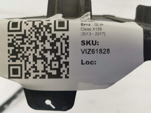 bontott MERCEDES-BENZ GLA-CLASS Bal Szemüvegtartó