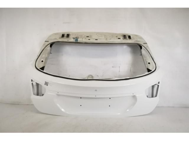 bontott MERCEDES-BENZ GLA-CLASS Csomagtérajtó (Üres lemez)