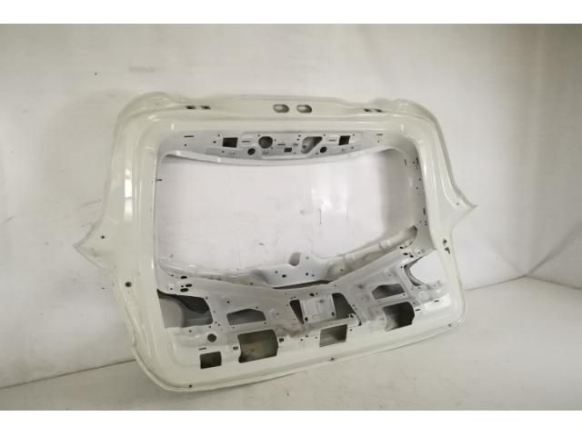 bontott MERCEDES-BENZ GLA-CLASS Csomagtérajtó (Üres lemez)