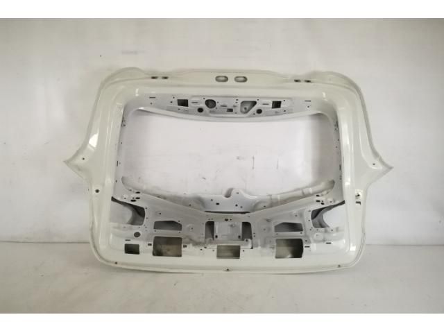 bontott MERCEDES-BENZ GLA-CLASS Csomagtérajtó (Üres lemez)