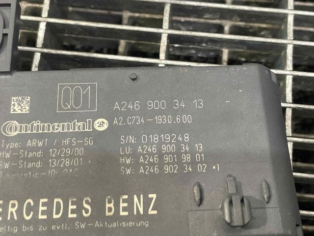 bontott MERCEDES-BENZ GLA-CLASS Elektronika (Magában)