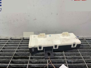 bontott MERCEDES-BENZ GLA-CLASS Elektronika (Magában)