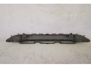 bontott MERCEDES-BENZ GLA-CLASS Első Lökhárító Alsó Középső Díszrács