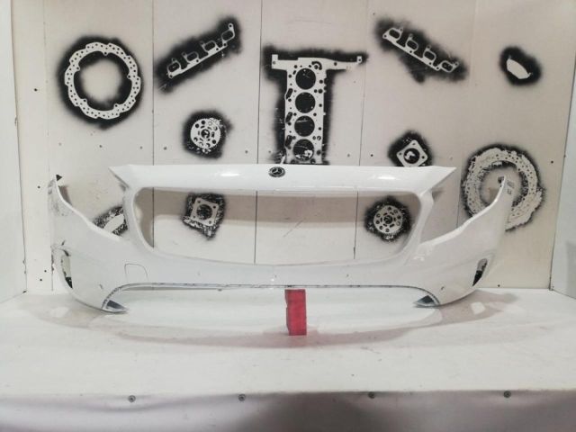 bontott MERCEDES-BENZ GLA-CLASS Első Lökhárító (Üresen)