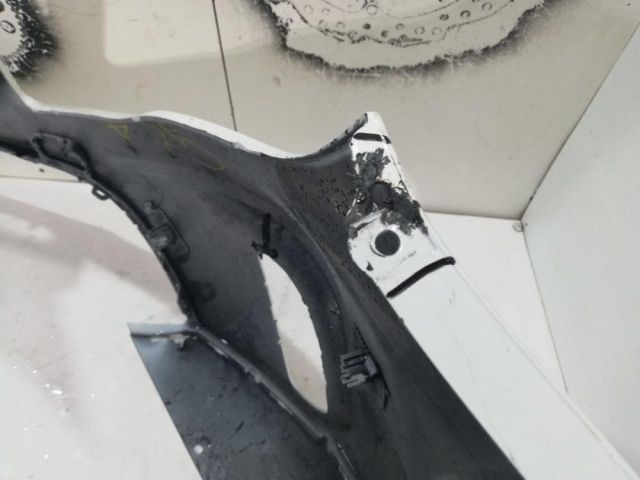 bontott MERCEDES-BENZ GLA-CLASS Első Lökhárító (Üresen)