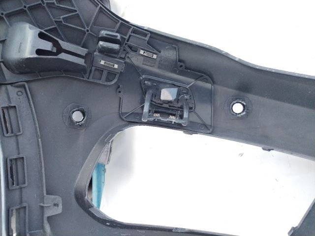 bontott MERCEDES-BENZ GLA-CLASS Első Lökhárító (Üresen)