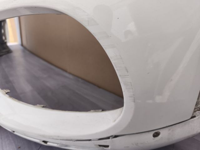 bontott MERCEDES-BENZ GLA-CLASS Első Lökhárító (Üresen)