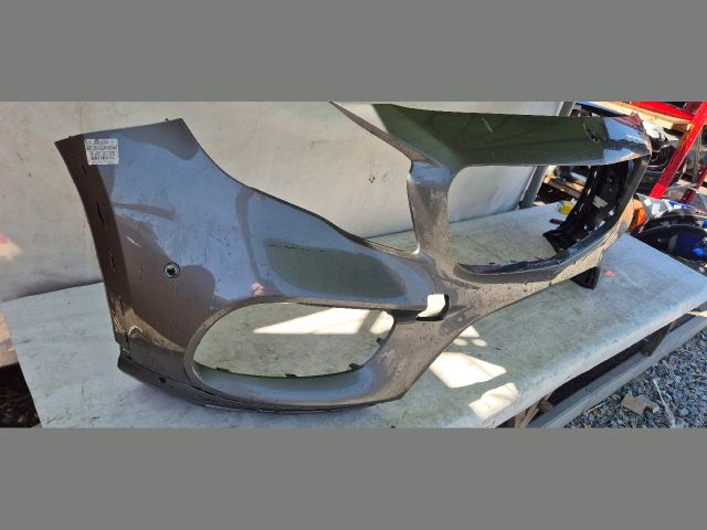 bontott MERCEDES-BENZ GLA-CLASS Első Lökhárító (Üresen)