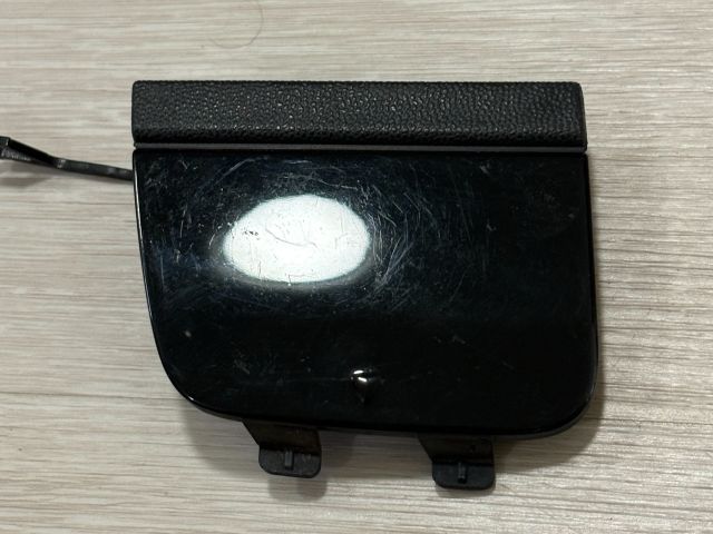 bontott MERCEDES-BENZ GLA-CLASS Első Vonószem Burkolat