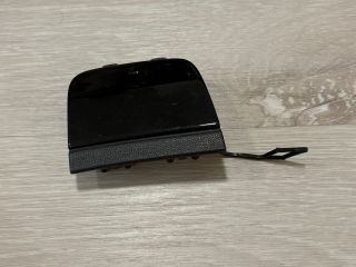 bontott MERCEDES-BENZ GLA-CLASS Első Vonószem Burkolat